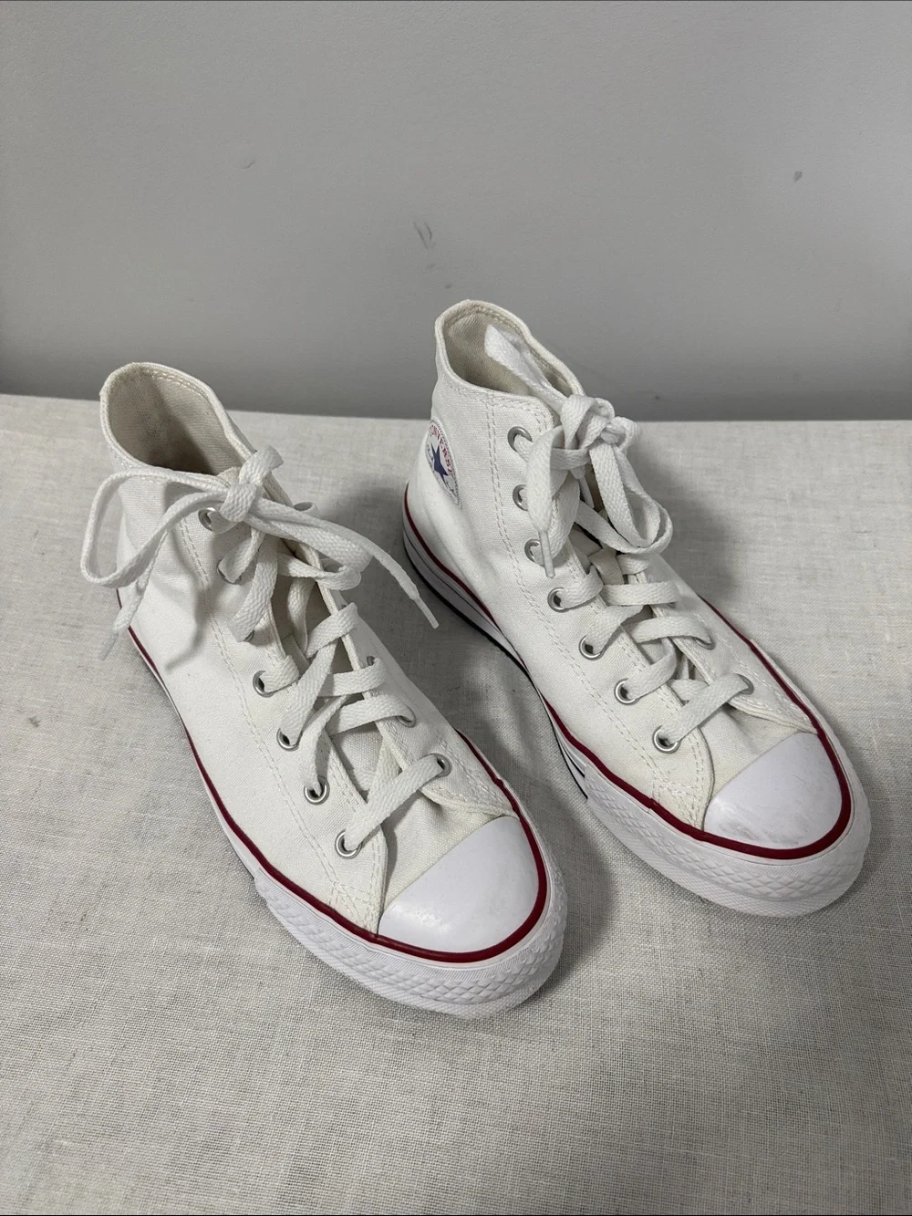 Converse girls big